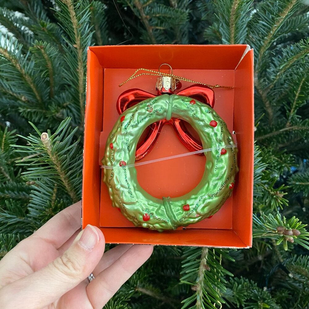 Brand New John Derian for Target Glass Wreath Ornament, Christmas, green red bow